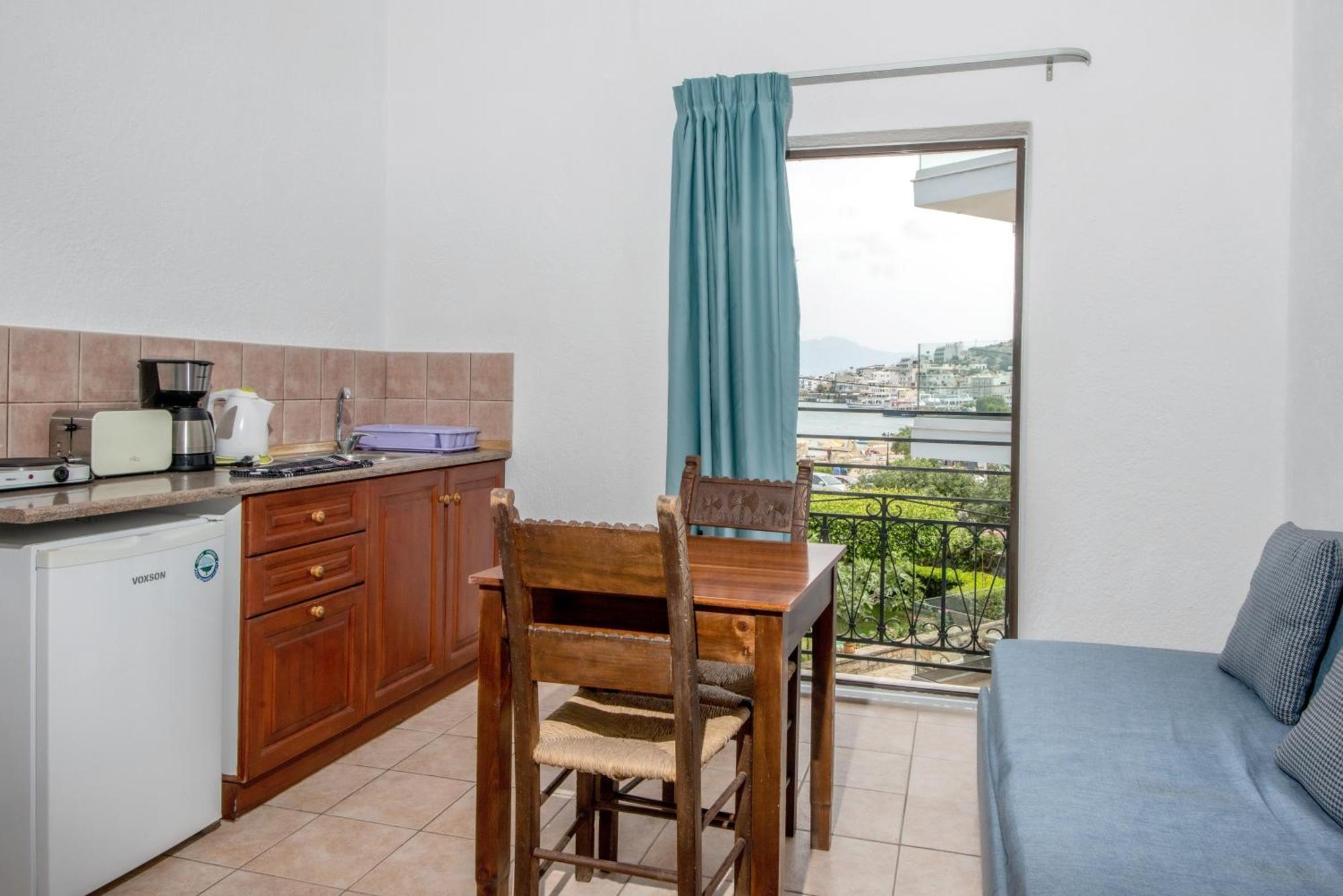 Corali Studios & Portobello Apartments Ελούντα Εξωτερικό φωτογραφία